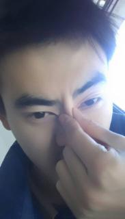 直播吃瓜赚钱的视频